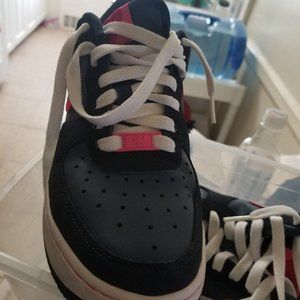 Nike Air Force 1 Pink Hearts Limited Edition